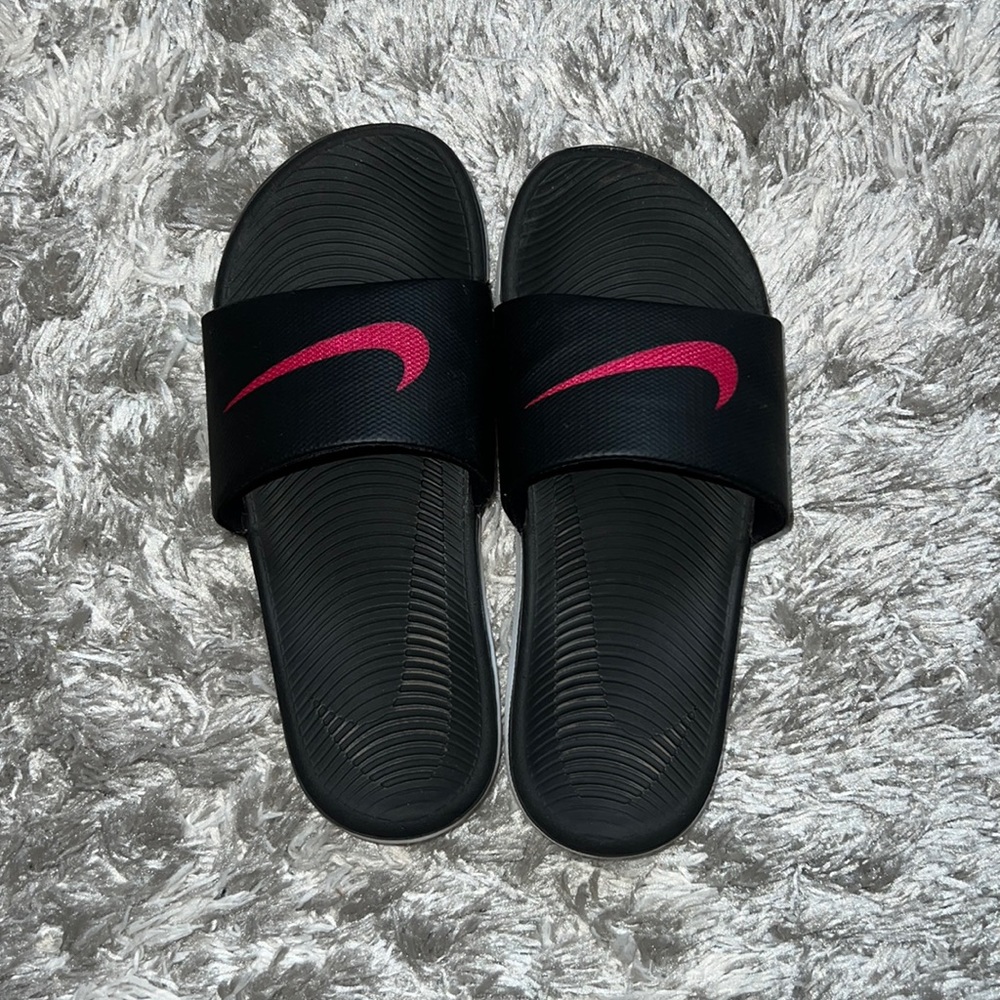 Nike Hot Pink Slides